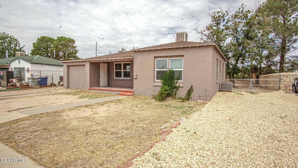 125 Anita Circle - Photo 1