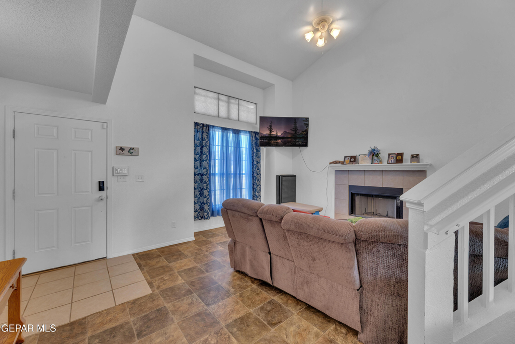 11945 Mesquite Lake Lane - Photo 2