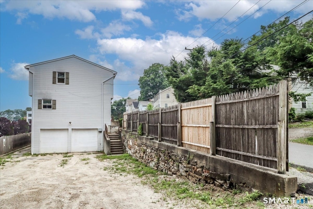 28 Middle Street - Photo 22