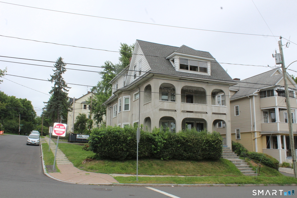 45 Grandview Terrace - Photo 0
