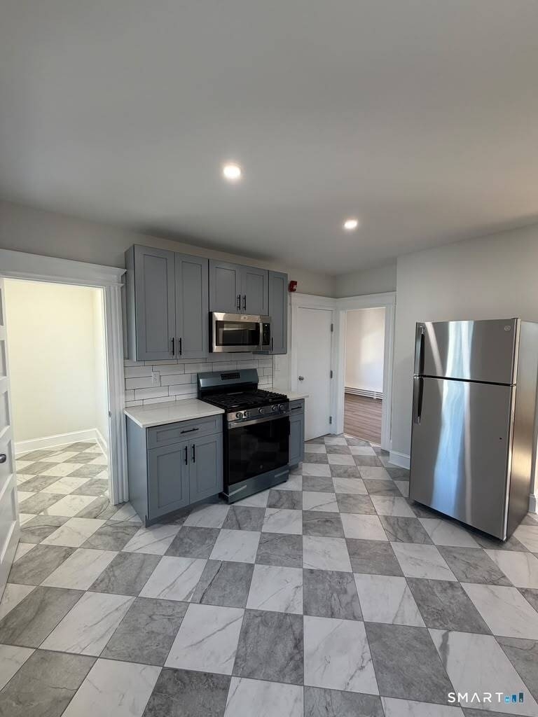 264 Clover Street - Photo 0