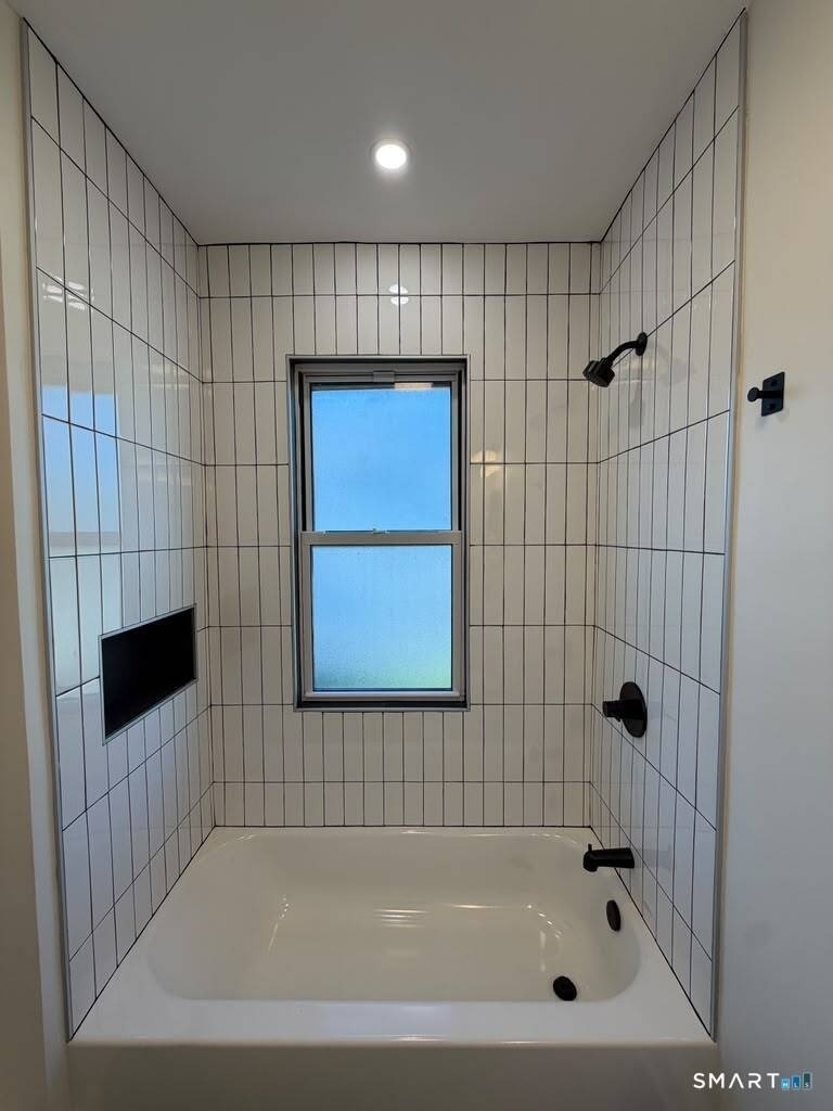 264 Clover Street - Photo 3