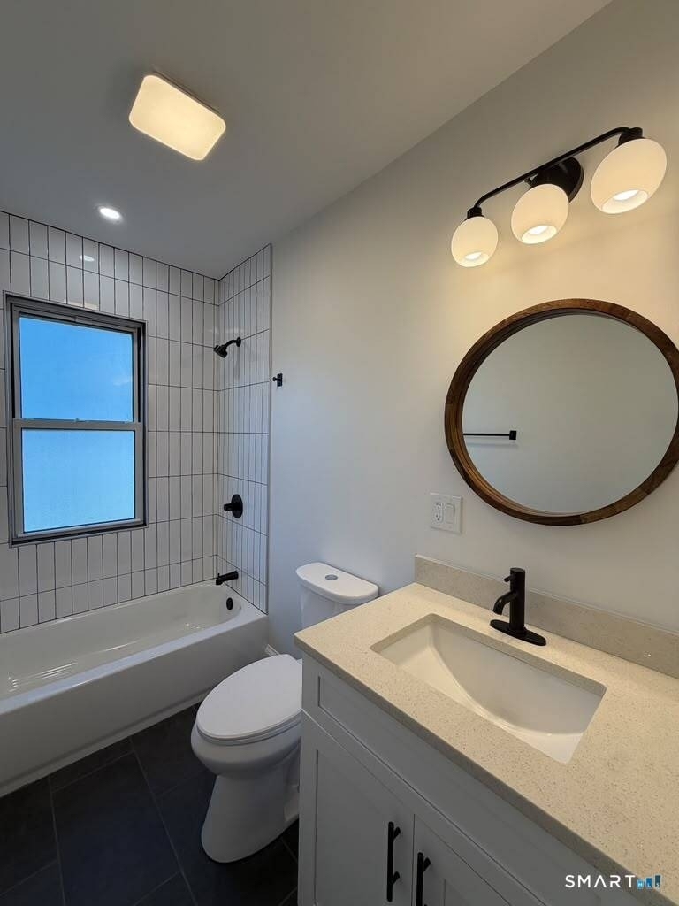 264 Clover Street - Photo 2