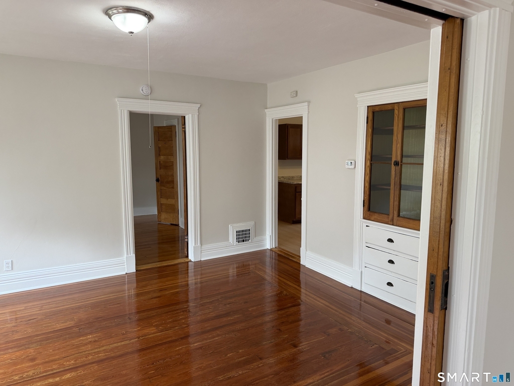 37 Greenwood Street - Photo 1