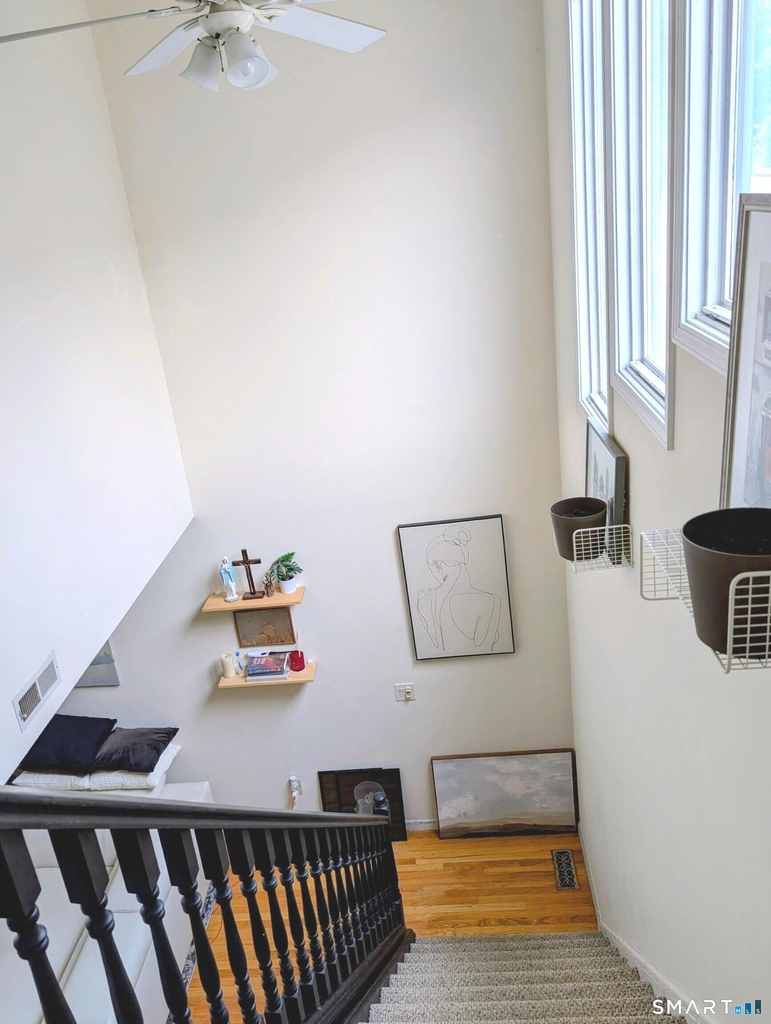 6 Ledgewood Drive - Photo 7