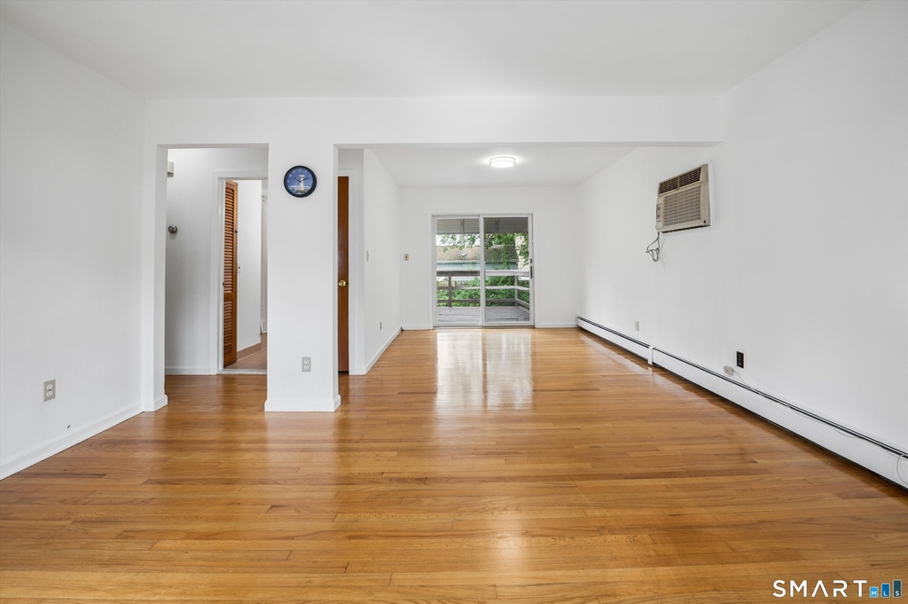32 Hollow Wood Lane - Photo 10