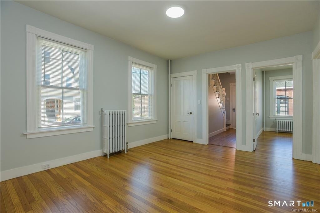 21 Bayview Avenue - Photo 8