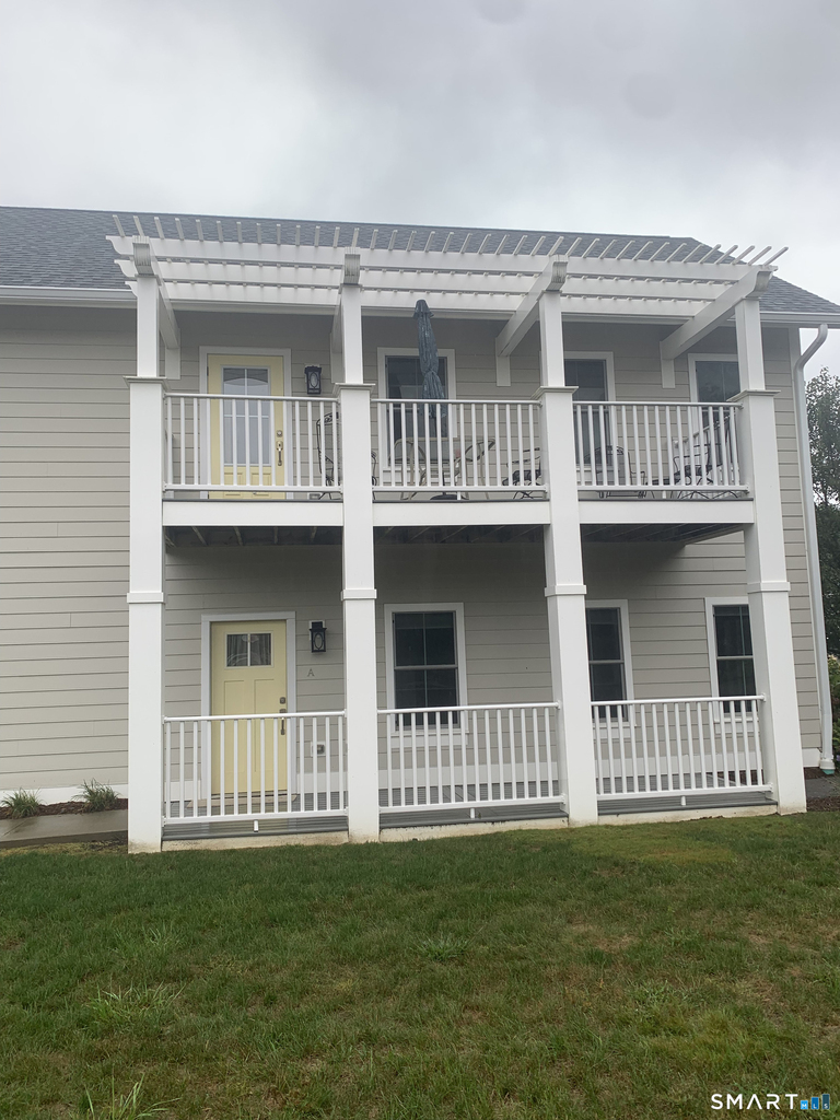 105 Edgewater Hill - Photo 0
