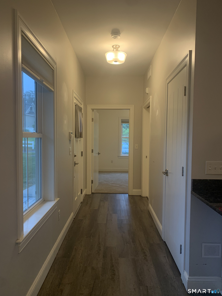 105 Edgewater Hill - Photo 2