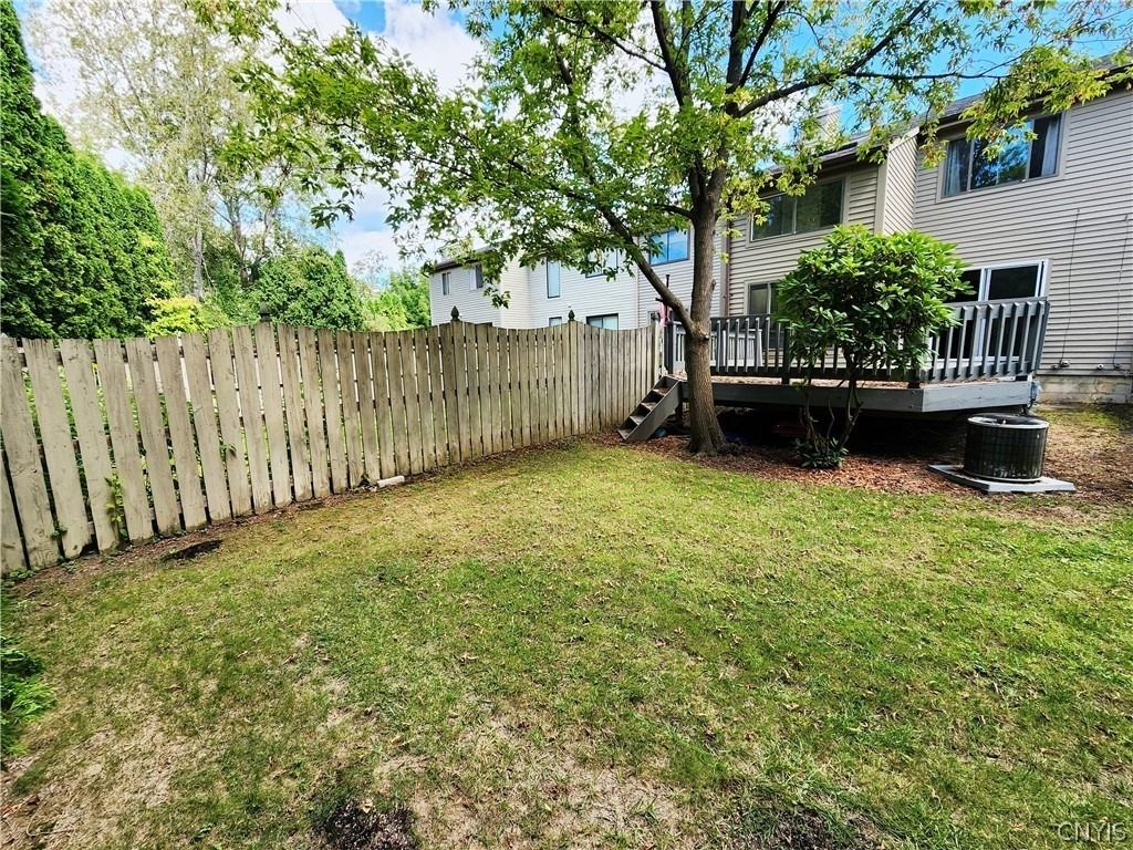 8214 Honeysuckle Drive - Photo 29