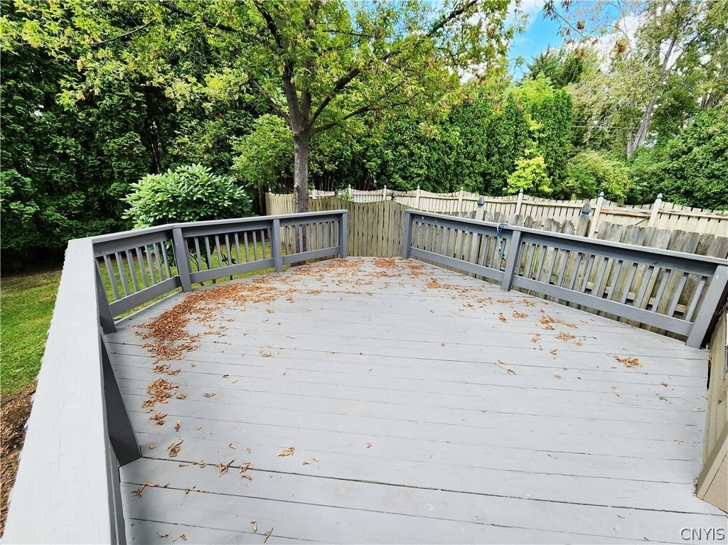 8214 Honeysuckle Drive - Photo 27