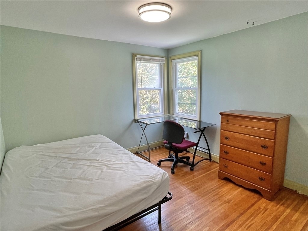 1680 Mount Hope Avenue - Photo 20