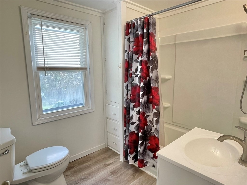 1680 Mount Hope Avenue - Photo 21