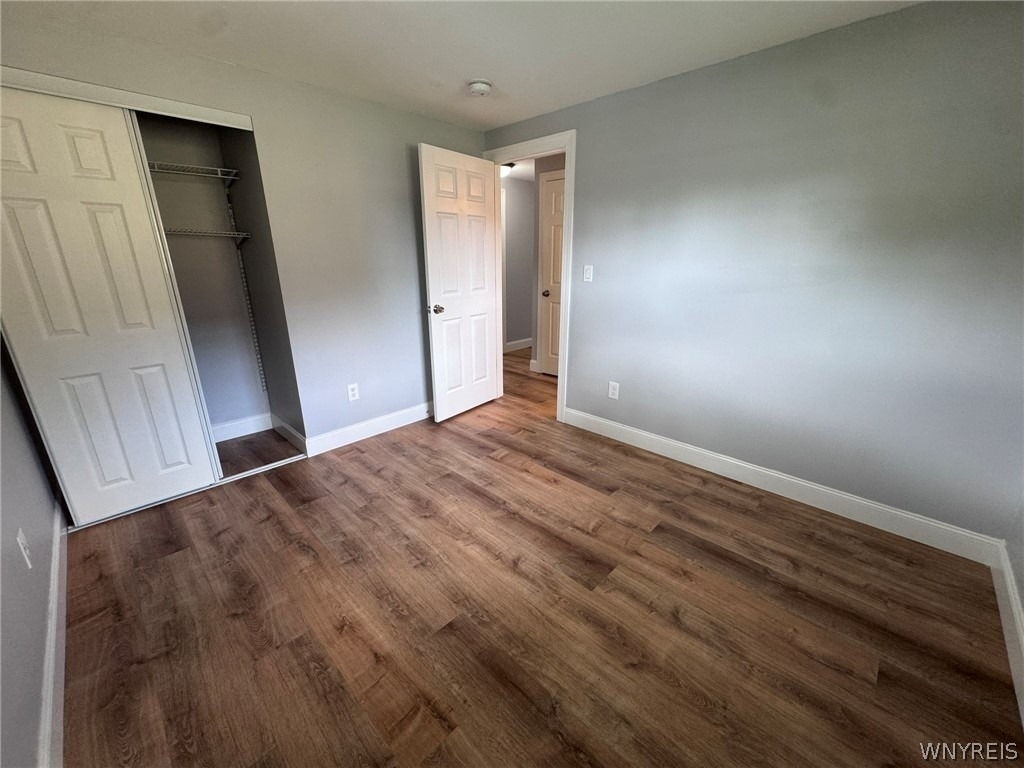 685 Longmeadow Road - Photo 18