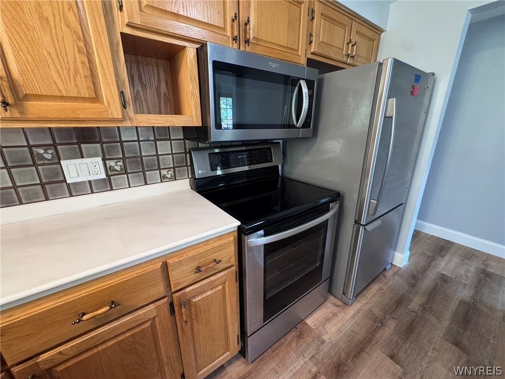 685 Longmeadow Road - Photo 9