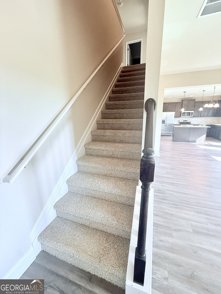 145 Hounds Way - Photo 9