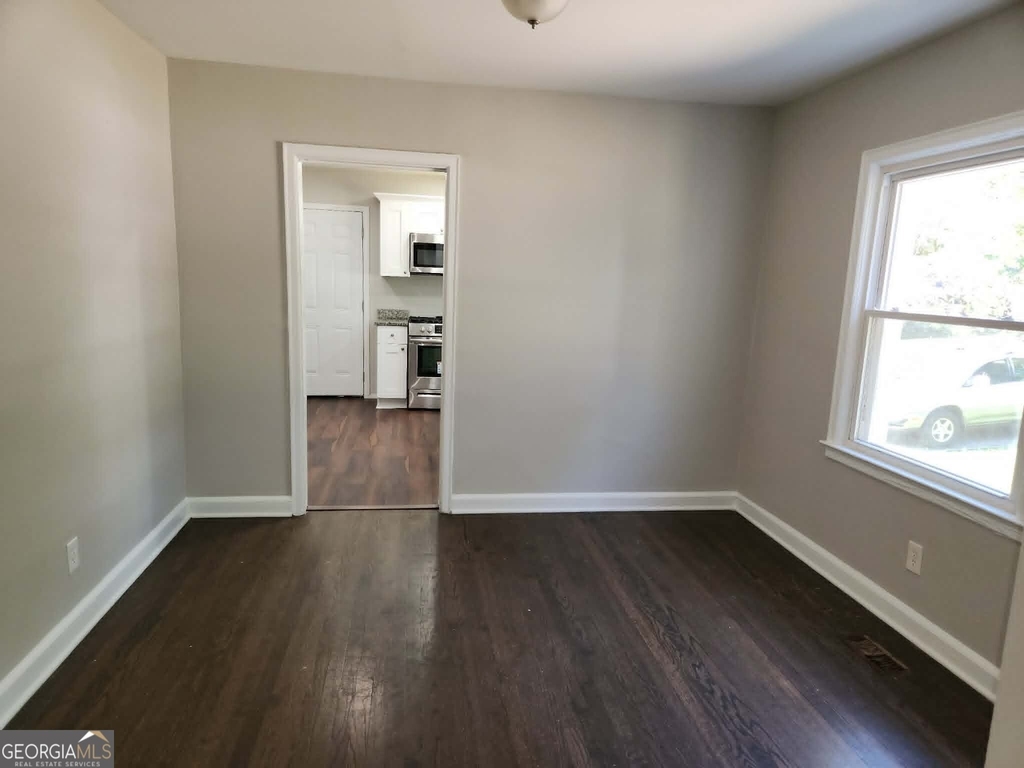 1444 Boulevard Lorraine Sw - Photo 18
