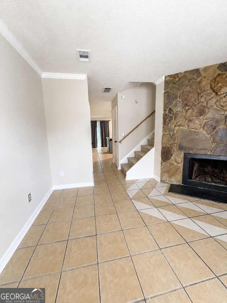 6714 Colchester Place - Photo 3