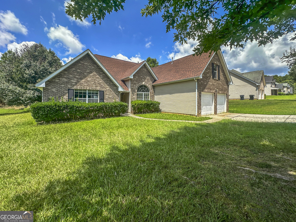 1017 Maris Lane - Photo 1