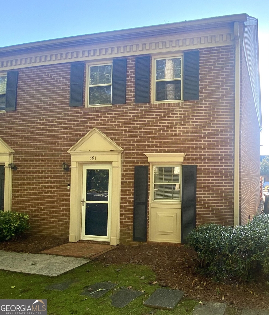 591 Wedgewood Drive - Photo 5