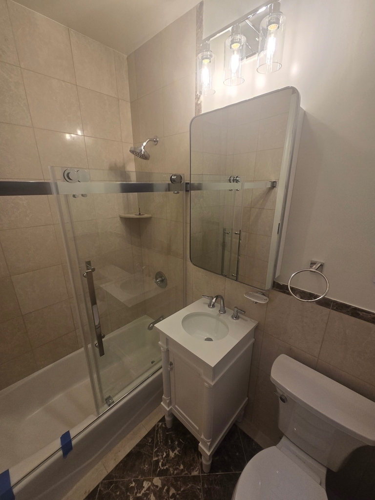 245 East 62nd Street - Photo 7