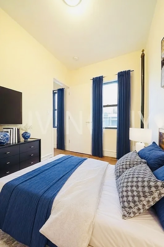 160 West 84th Street - Photo 1
