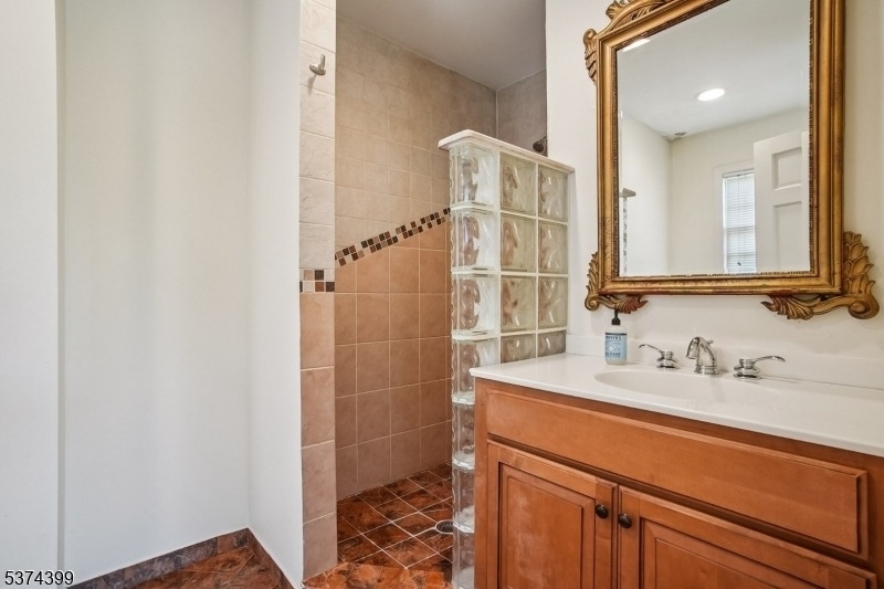 120 Silver Spring Rd - Photo 29