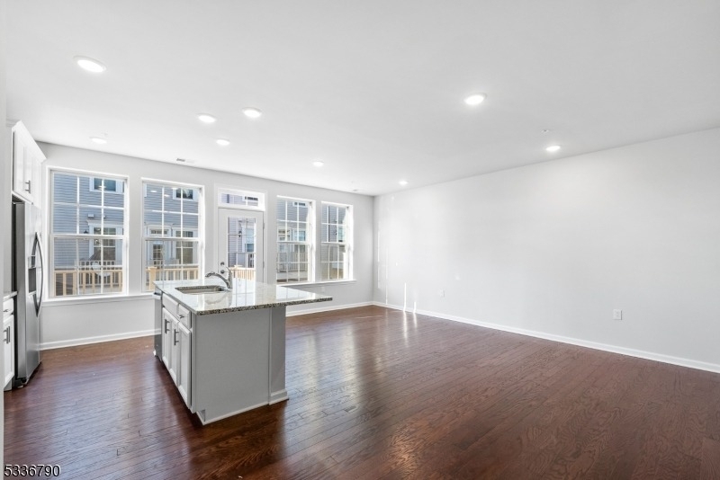1012 Station Rd - Photo 1