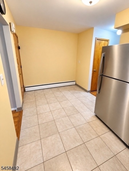 556 Cleveland Ave - Photo 3