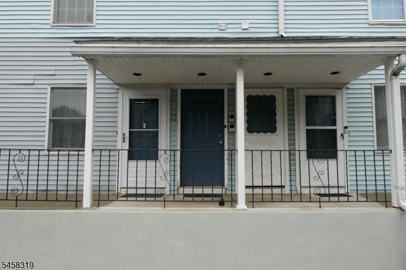 6 Oak St - Photo 10