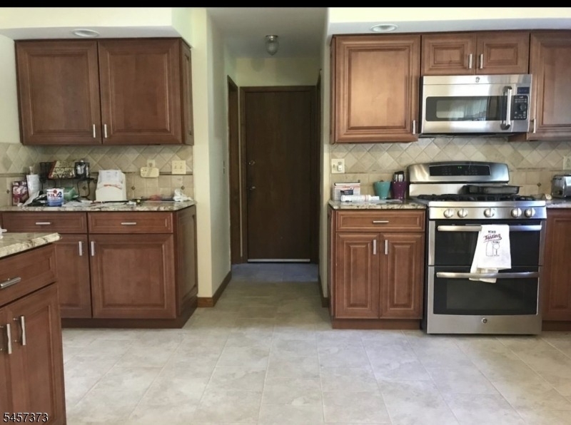 10 Lauren Ct - Photo 7
