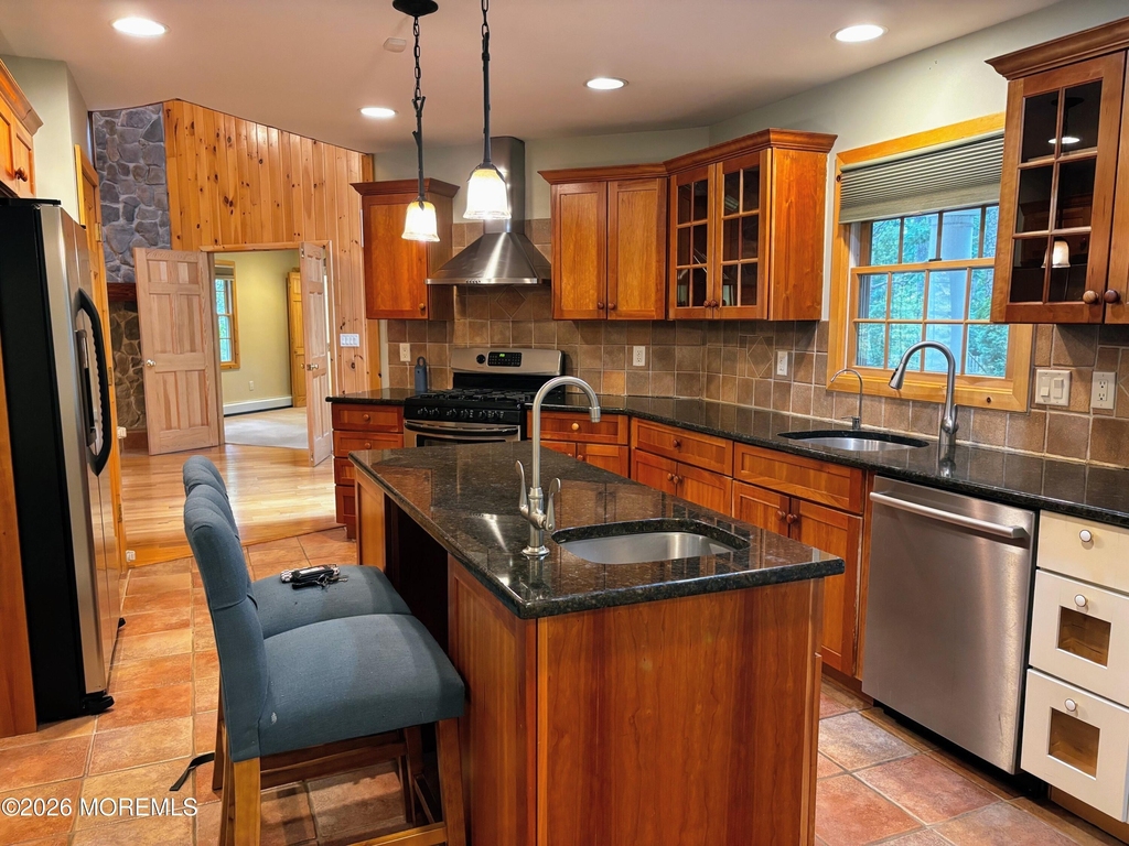 327 Deerfoot Lane - Photo 8