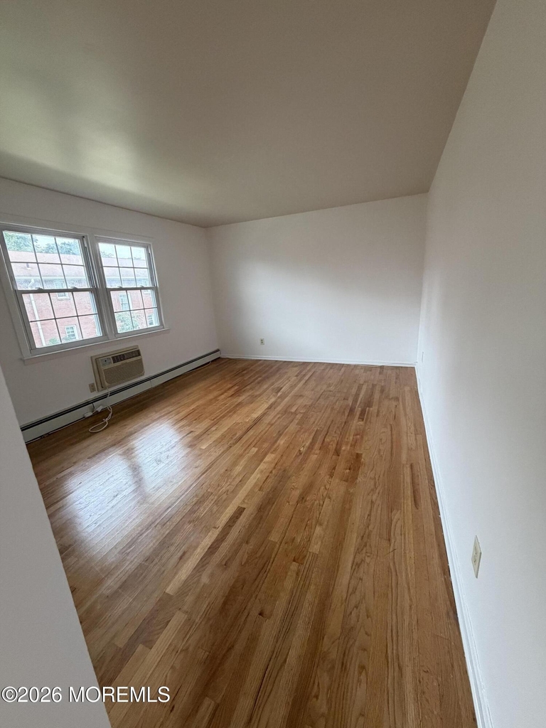 364 Westwood Avenue - Photo 5