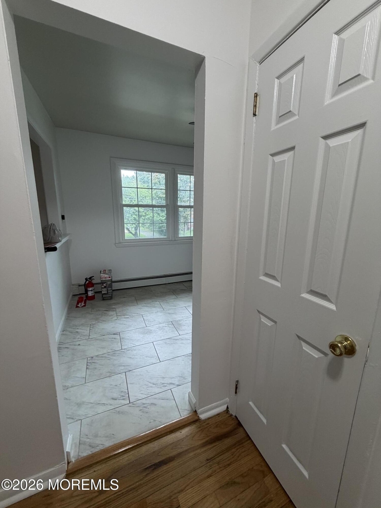 364 Westwood Avenue - Photo 4