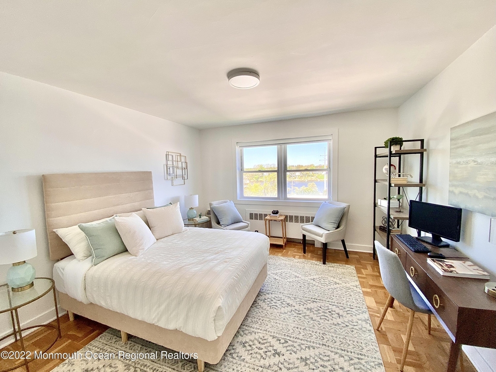 122 Bodman Place - Photo 17