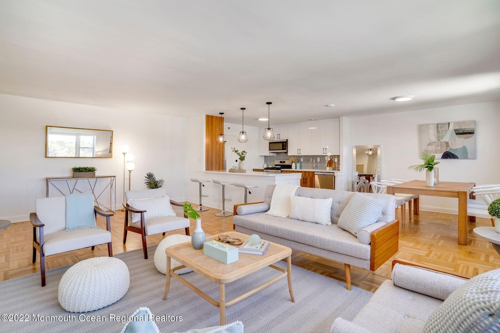 122-5f Bodman Place - Photo 10