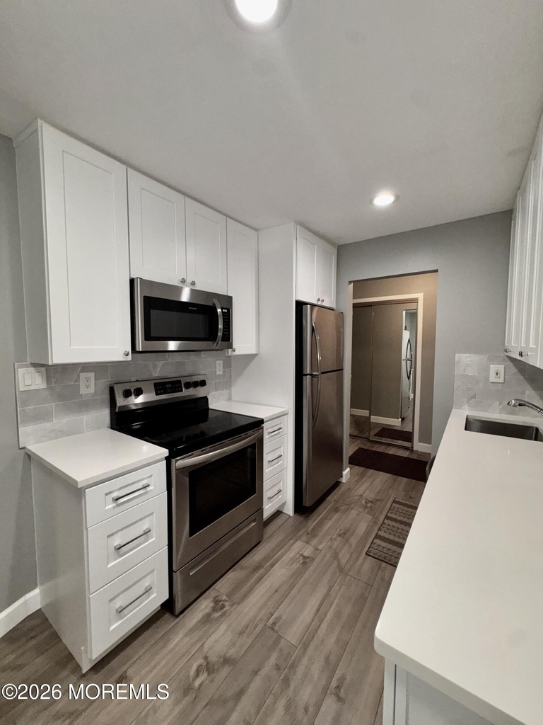 119 Amberly Drive - Photo 5