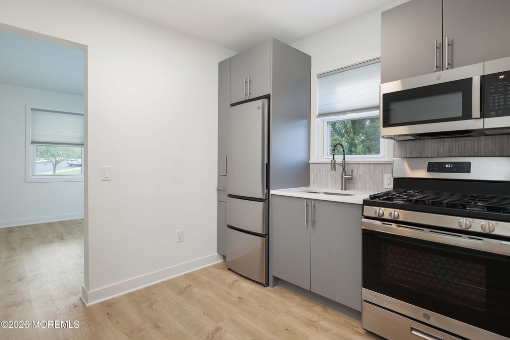 62 Ocean Boulevard - Photo 4