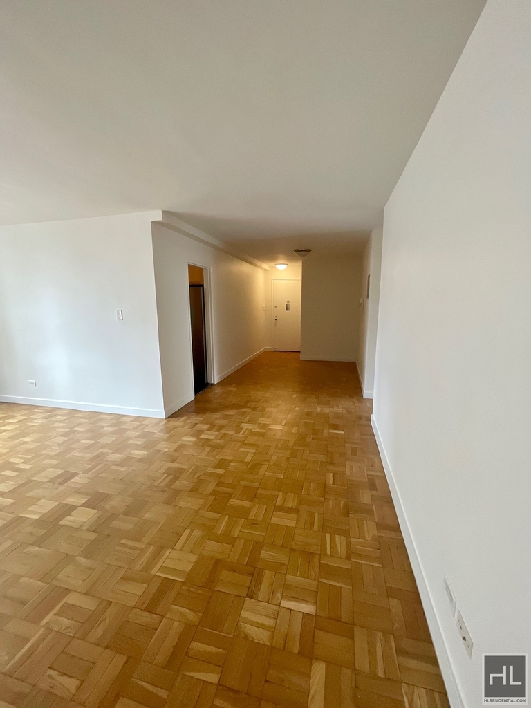 East 79th Street - Photo 1