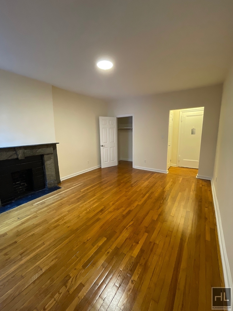 East 84th Street - Photo 0