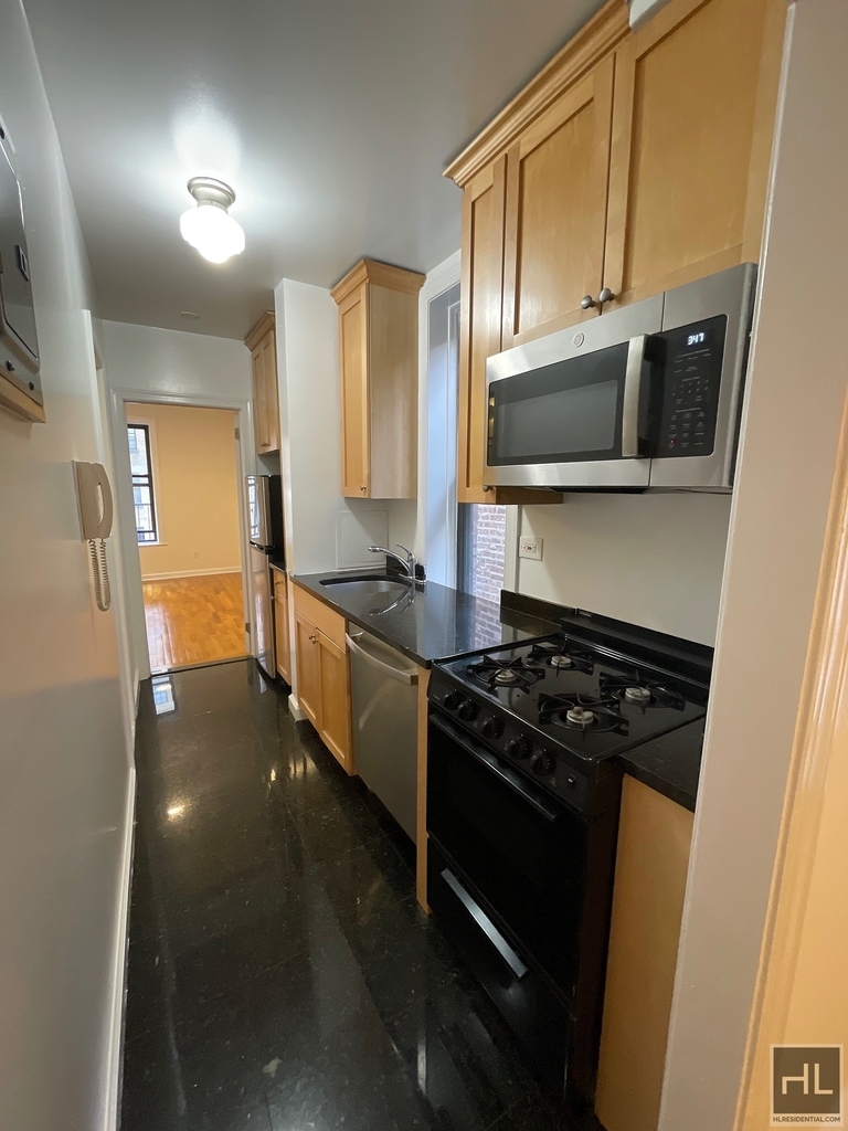East 84th Street - Photo 1