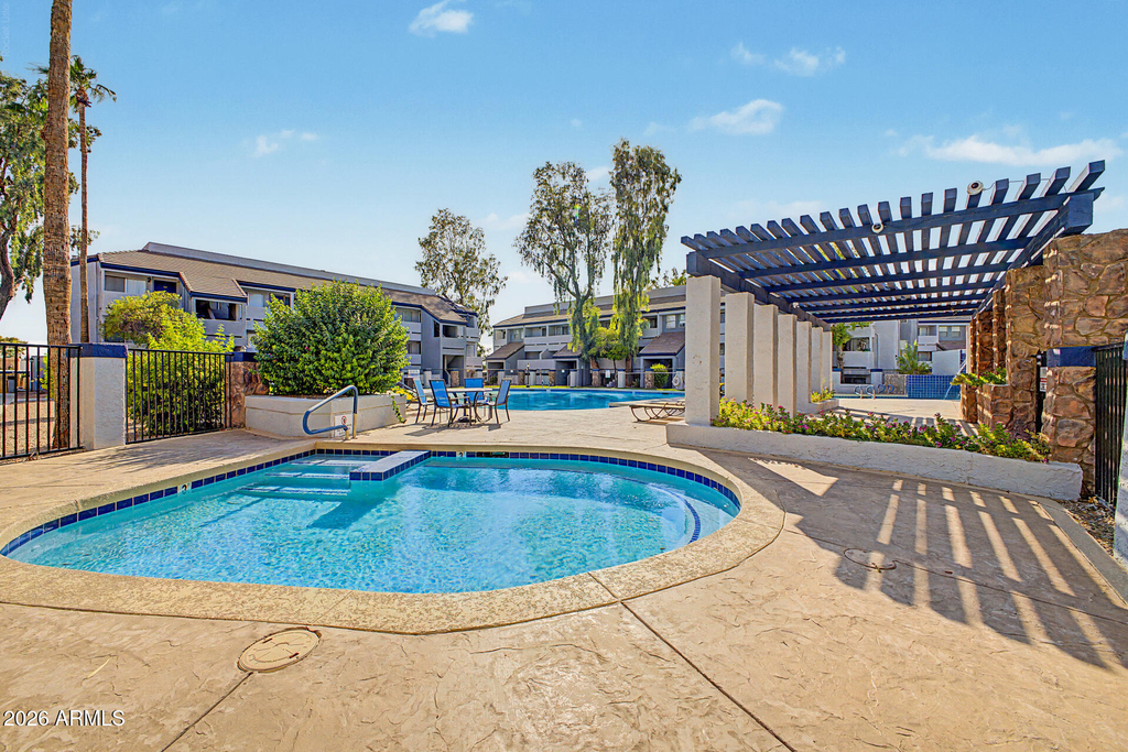 1331 W Baseline Road - Photo 29