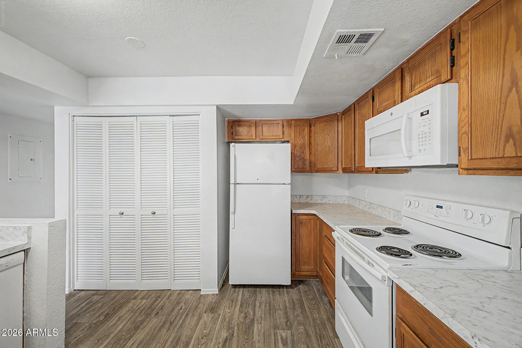 1331 W Baseline Road - Photo 9