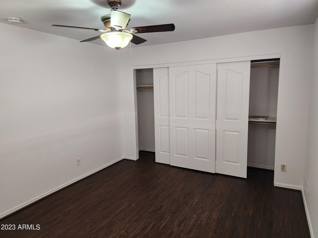 802 N Alzora Way - Photo 18