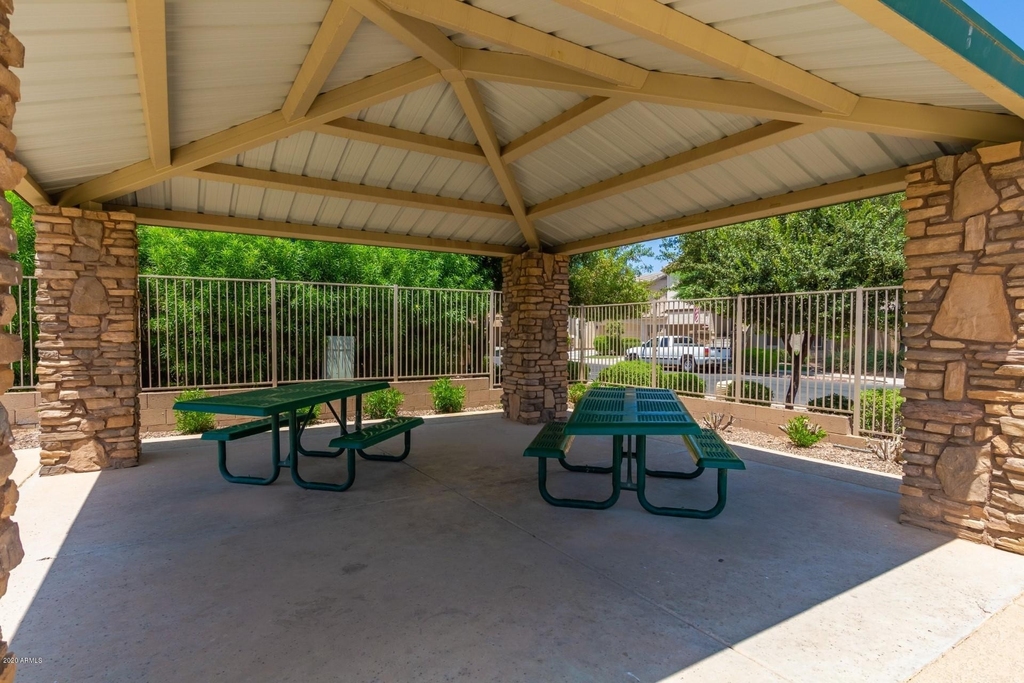 4060 E Vest Avenue - Photo 31