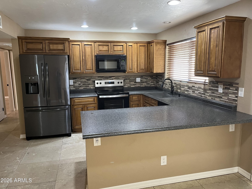 1717 S 82nd Street - Photo 3