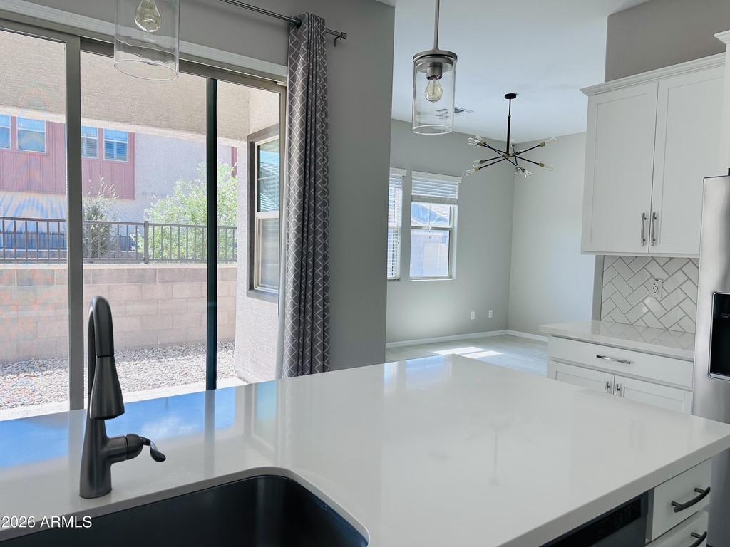 1935 E Wisteria Drive - Photo 25