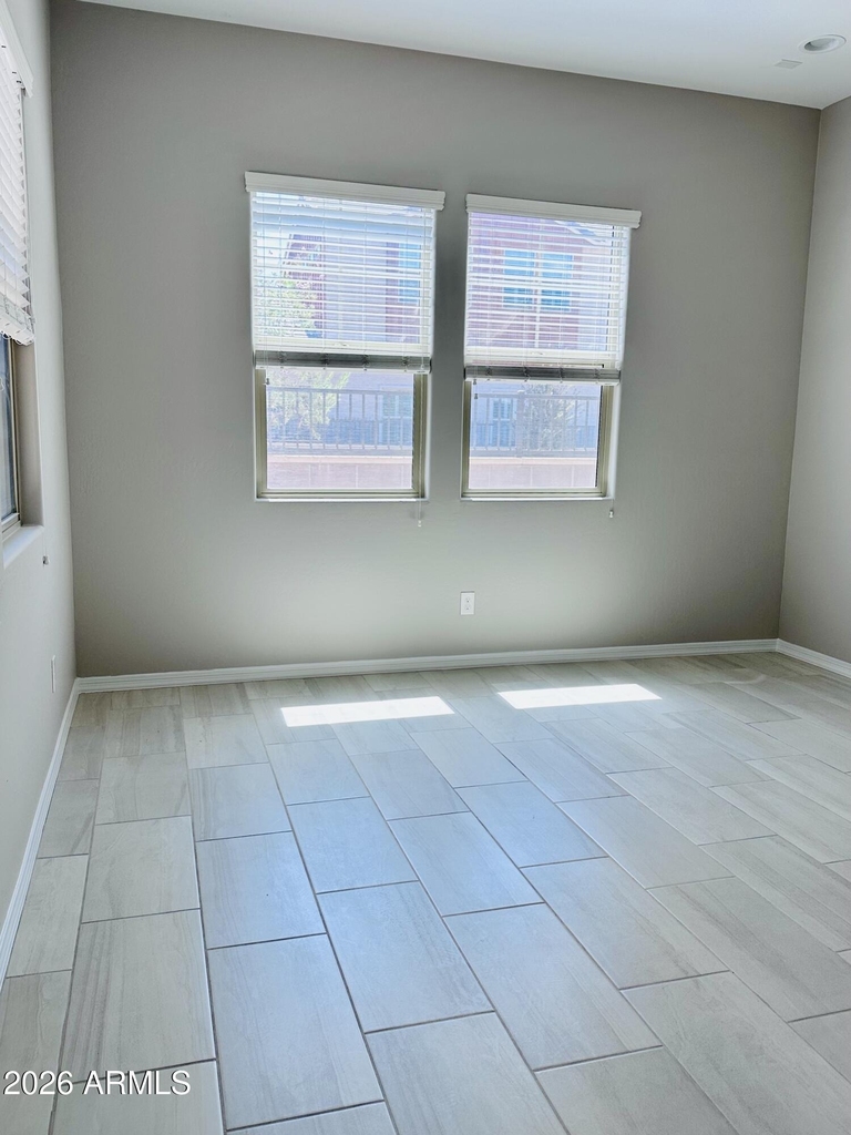 1935 E Wisteria Drive - Photo 14