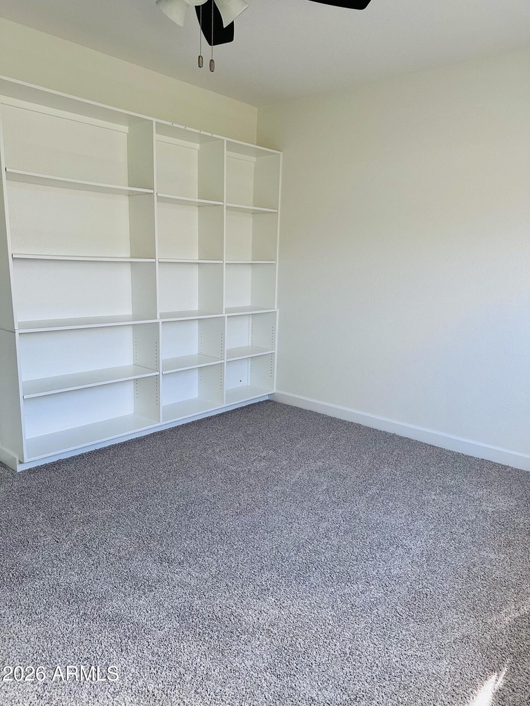 1042 W Devonshire Street - Photo 29