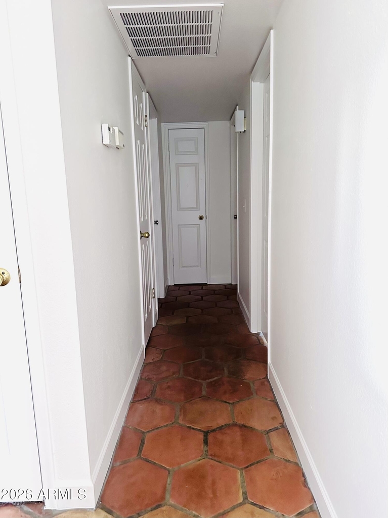 1042 W Devonshire Street - Photo 12